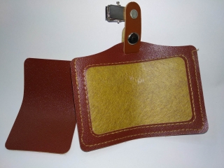 Держатель для бейджика кожанный