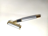 Ручка шариковая элитная серебристая